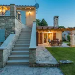 Villa Lipa