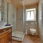 Lipa Villa *