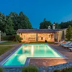 Lipa Villa *